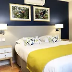 Les - Domaine De Hotel Crécy-la-Chapelle